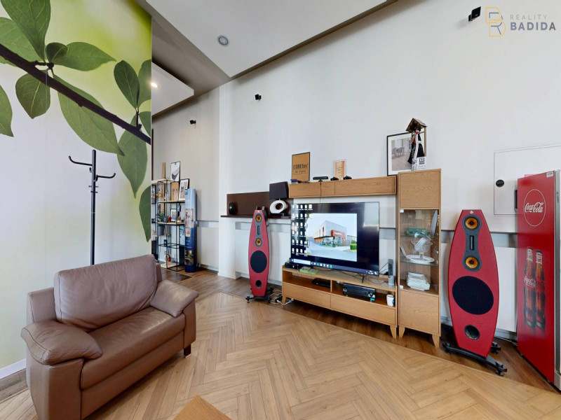 SHOWROOM - PRÍZEMIE