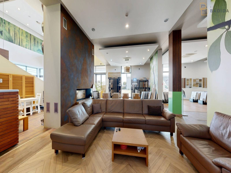 SHOWROOM - PRÍZEMIE