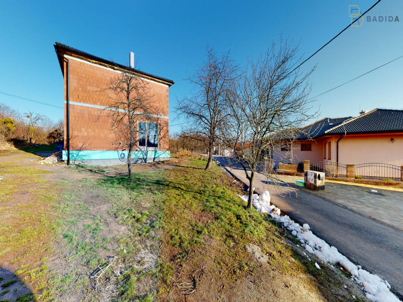 Výstavba