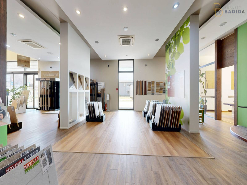 SHOWROOM - PRÍZEMIE