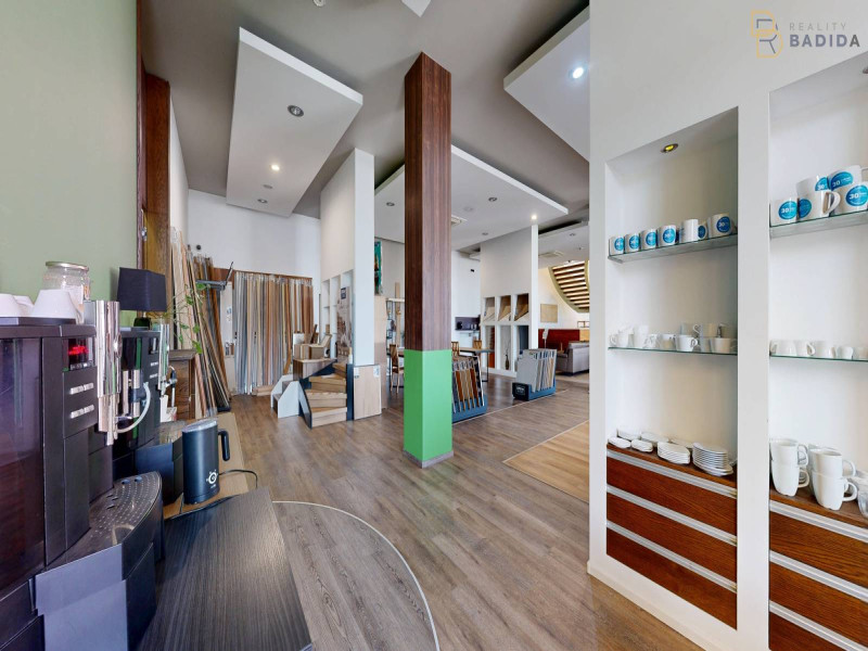 SHOWROOM - PRÍZEMIE
