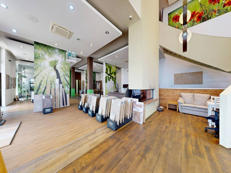 SHOWROOM - PRÍZEMIE