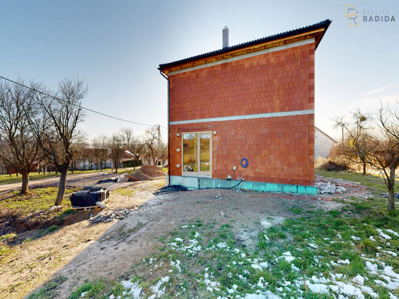 Výstavba