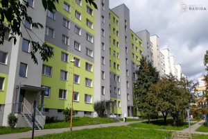 Na predaj SLNEČNÝ a priestranný (66m2), rekonštruovaný, 3 izbový byt, s presklenou LODŽIOU a pekným VÝHĽADOM zo 7.poschodia, s výbornými PARKOVACÍMI možnosťami, na ulici Cottbuská, sídlisko KVP, Košice 41